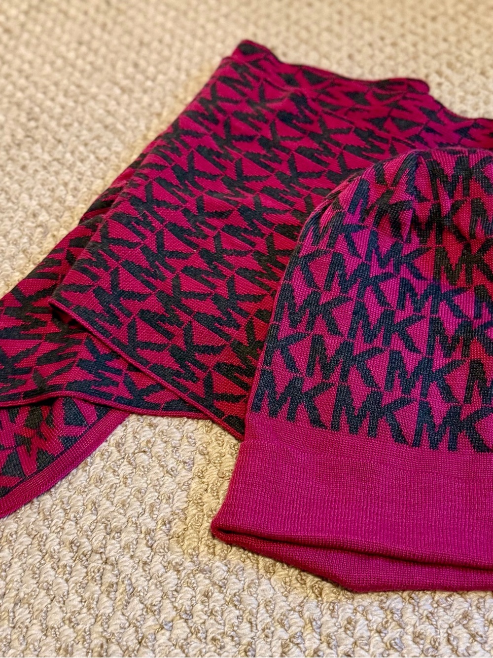 Michael Kors Fuchsia and Black MK Logo Knit Beanie & Scarf Set